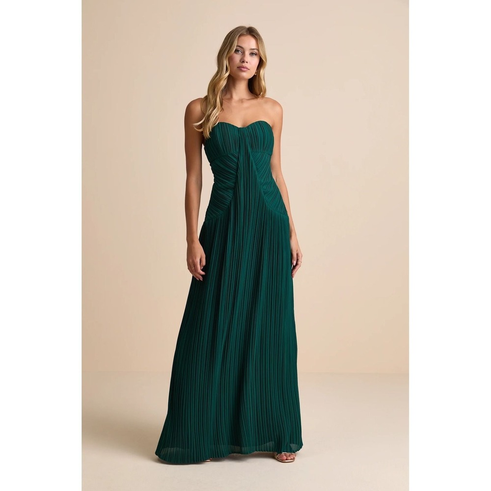 Lulus NWT Narasha Emerald Green Pleated Strapless Maxi Dress - Size Large